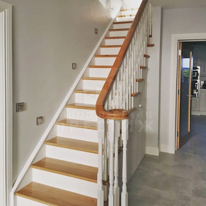 Прямая лестница со шкафом на металлокаркасе ЛС-1587